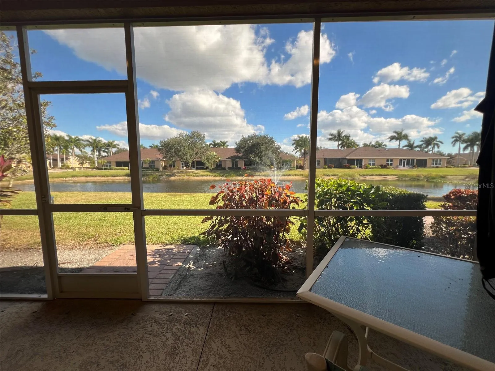Spacious Lanai
