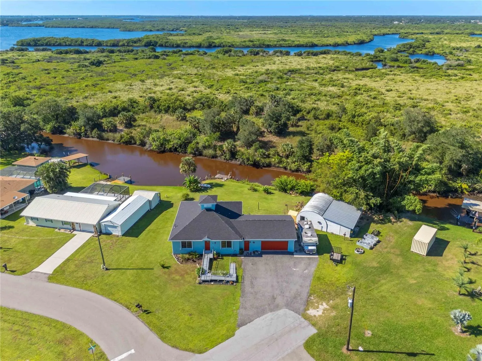 Aerial view of 141 Summerset Dr