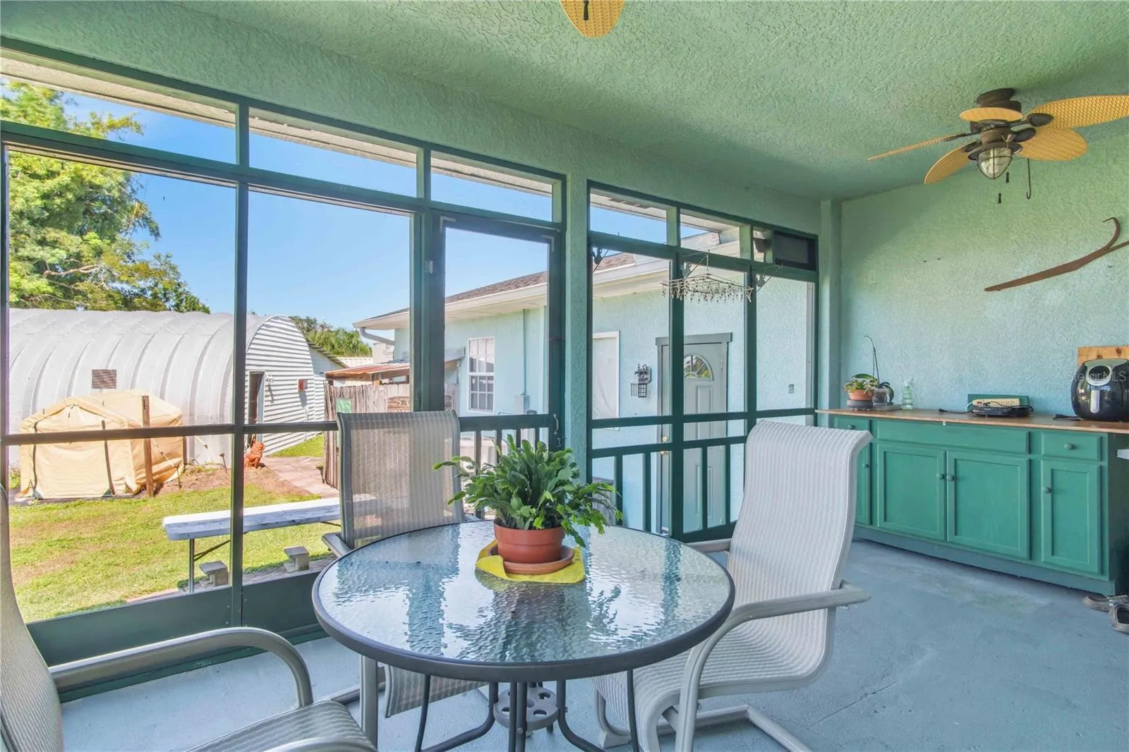 Screened patio