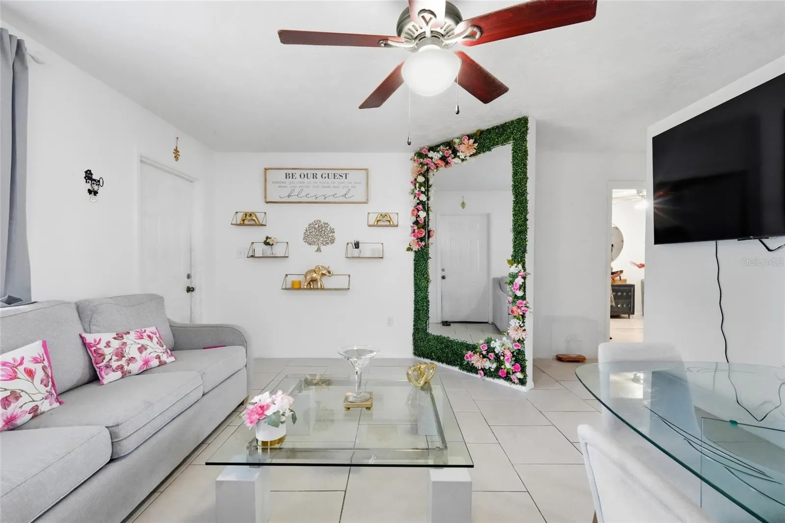 Living Room 2420