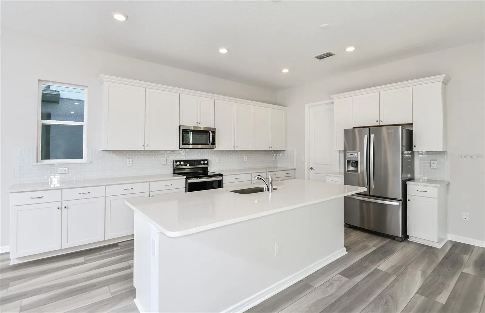 Model Home Design Only. Pictures and furnishings are for illustrative purposes only. Elevations, colors and options may vary. Furniture is for model home staging only.