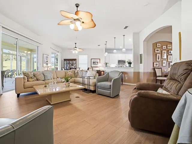 Great room looking into kitchen