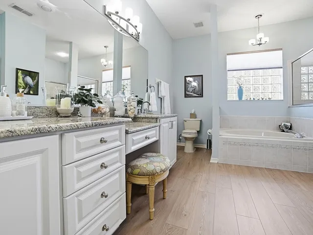 Owners Bathroom with soaking tub