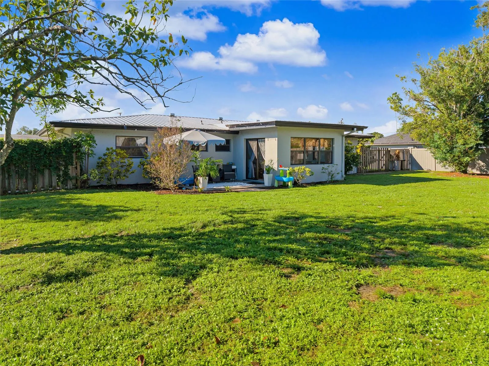 Spacious Backyard