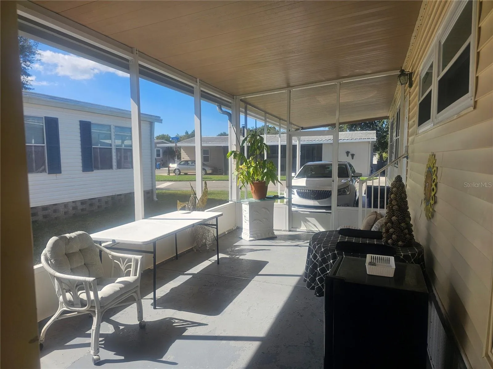 Screened Porch