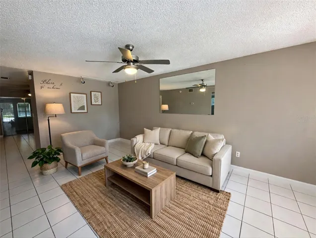 LIVING ROOM (VIRTUALLY STAGED)
