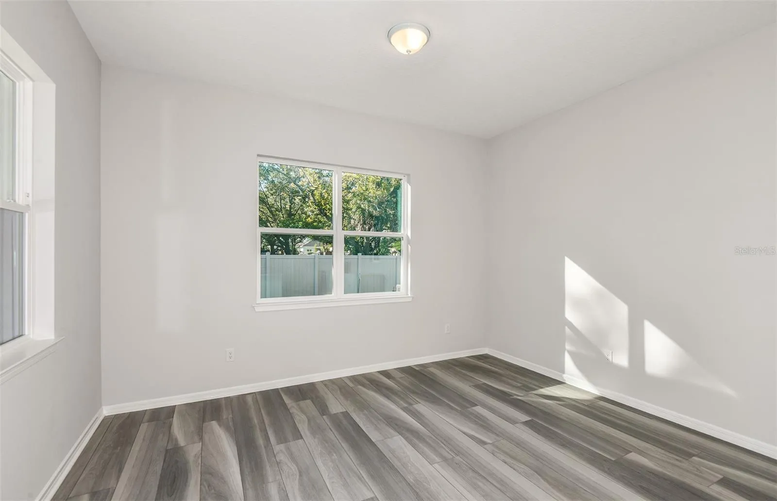 Model Home Design Only. Pictures and furnishings are for illustrative purposes only. Elevations, colors and options may vary. Furniture is for model home staging only.