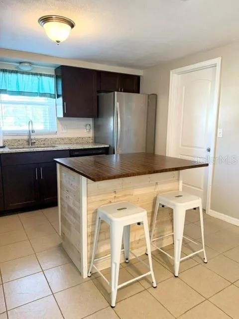 Kitchen Island seating