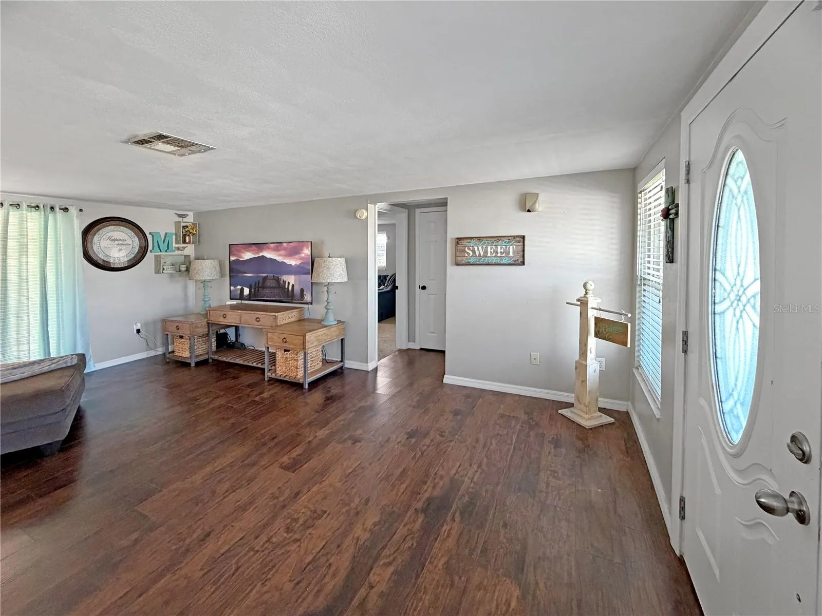 Entry &amp; Living Room