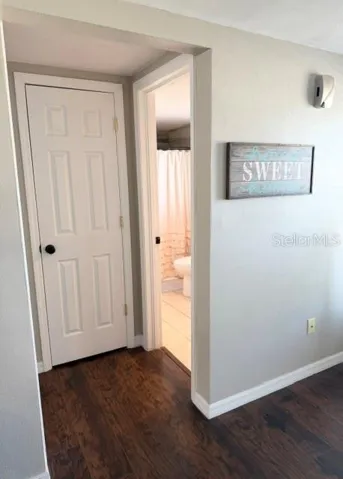 Guest Bath Entry