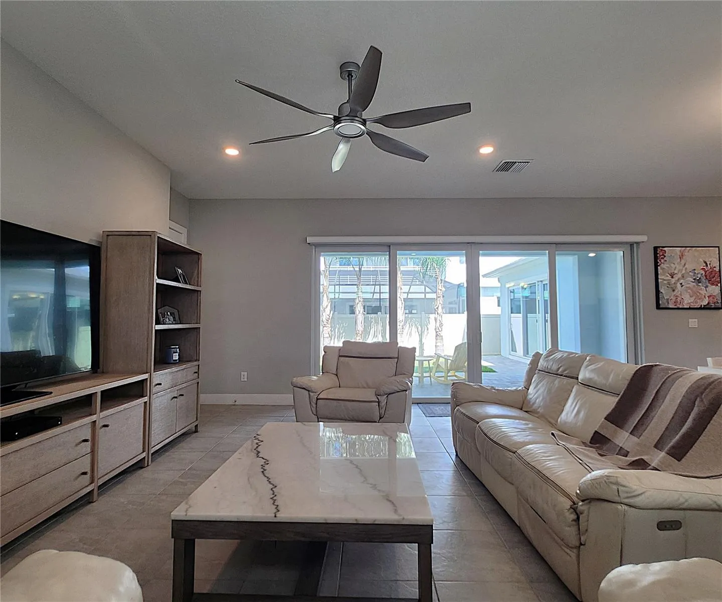 Main home: plantation shutters, remote controlled shade, large living room, dining area, large open kitchen, 3 bedrooms, 2 full bathrooms, 1 guest bathroom, interior laundry room
