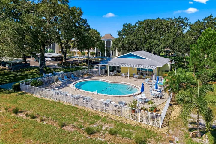 Community pool