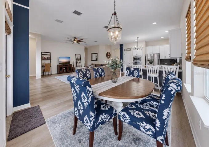 Dinette/ Breakfast area