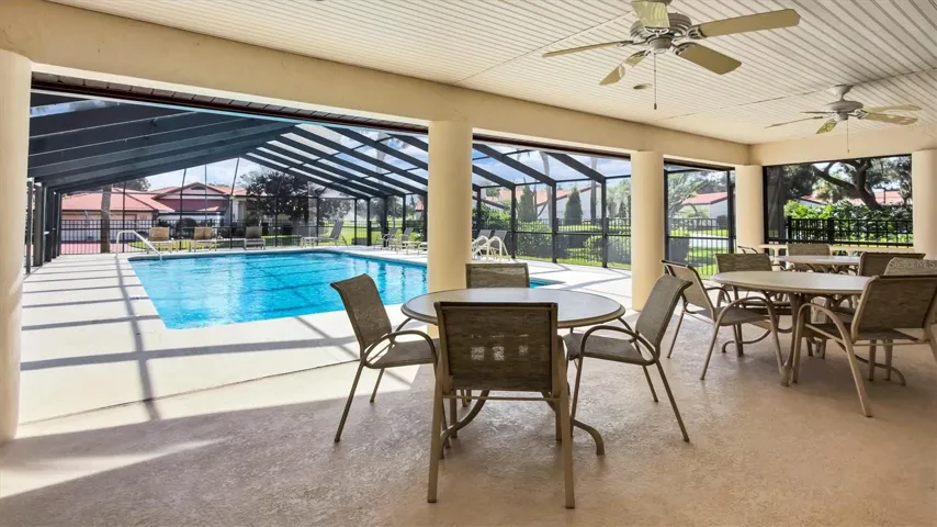 Clubhouse pool deck