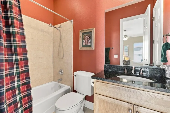 3rd Bedroom with en-suite bathroom