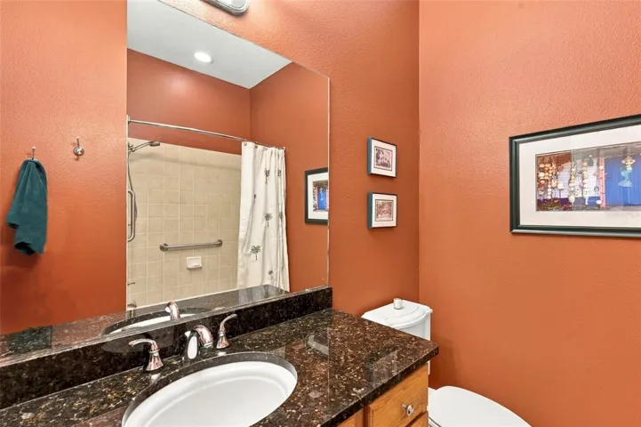 2nd Bathroom