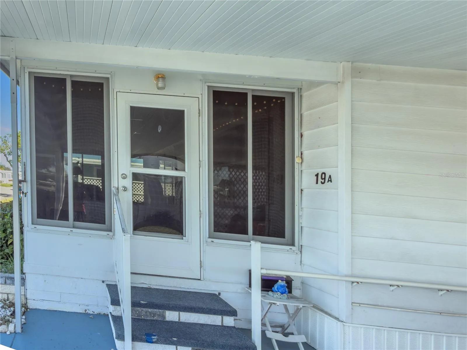 Door into Florida Room