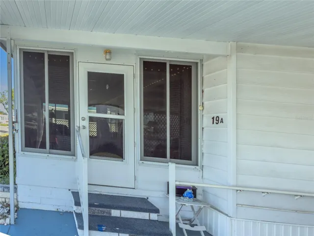 Door into Florida Room