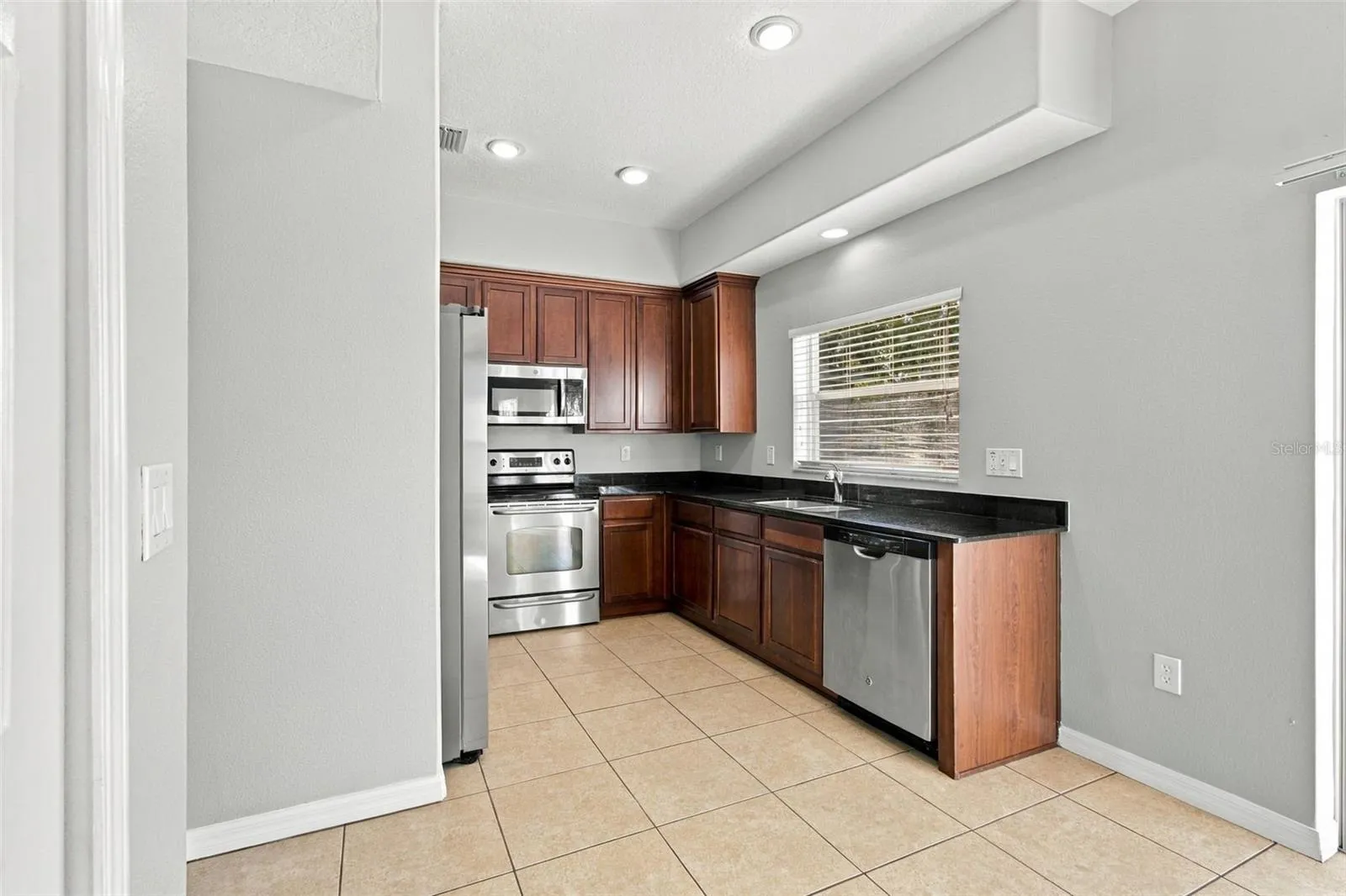 Kitchen Stainless Appliances