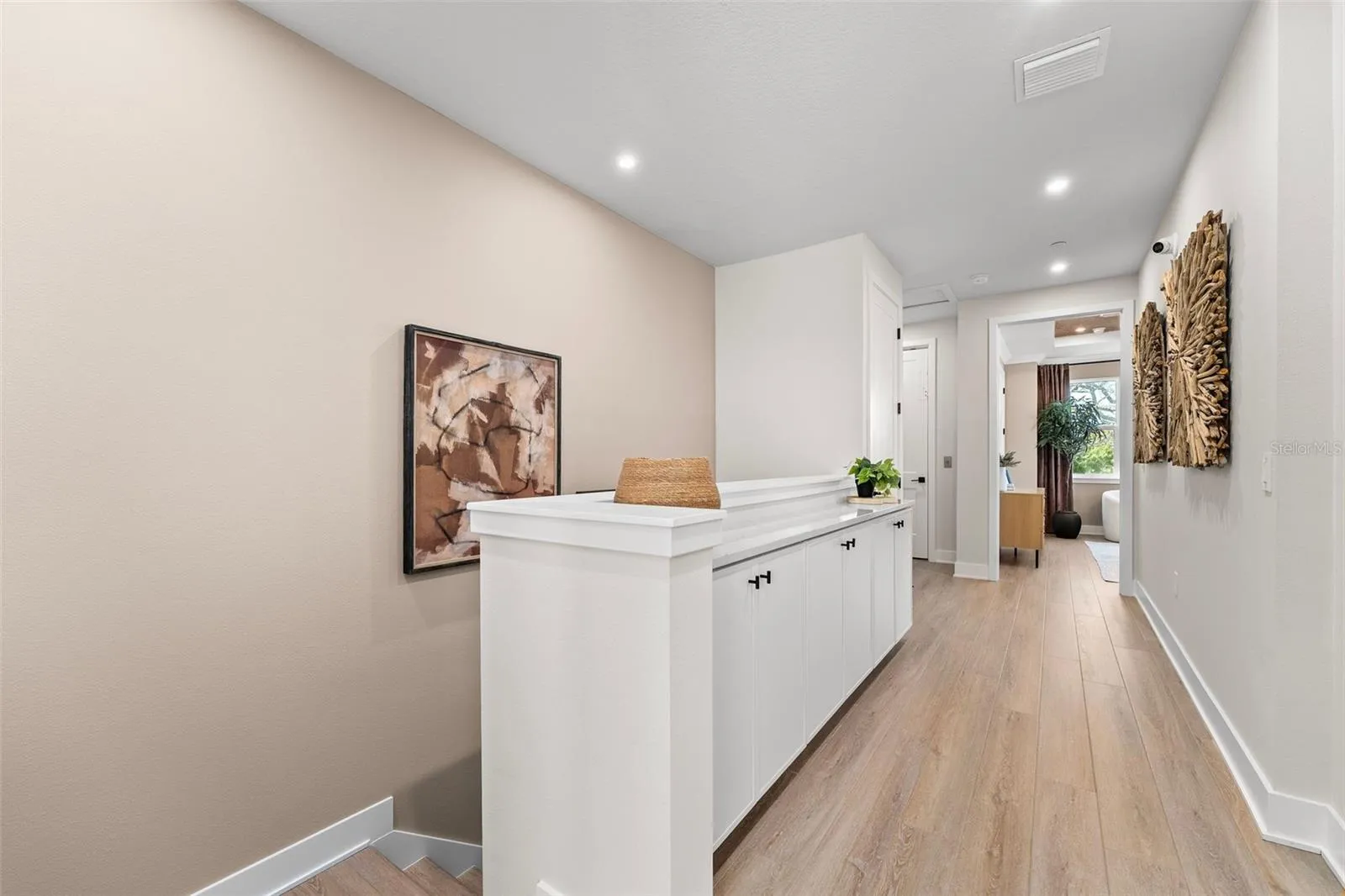 Model 3rd Floor Hall &amp; Linen Storage