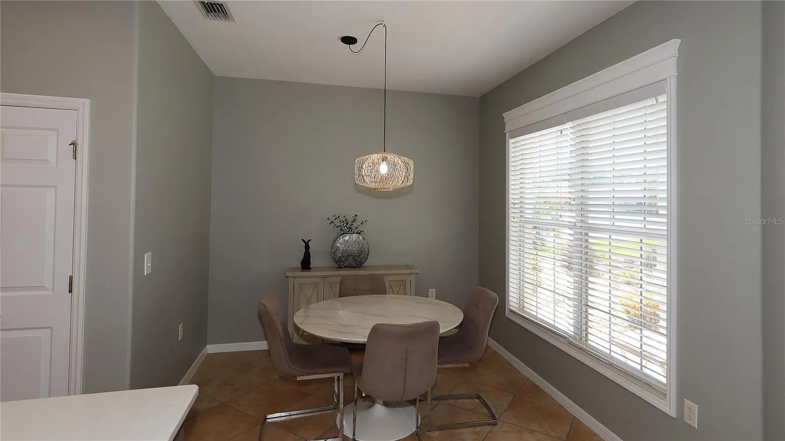 Breakfast Nook