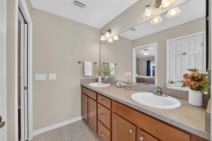 Dual Sinks