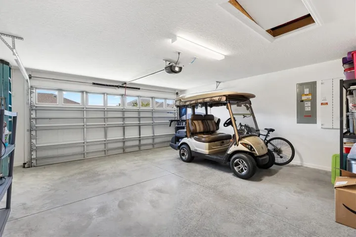 2 Car Garage