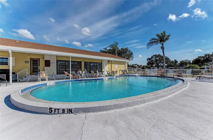 Community pool