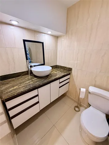 full bathroom