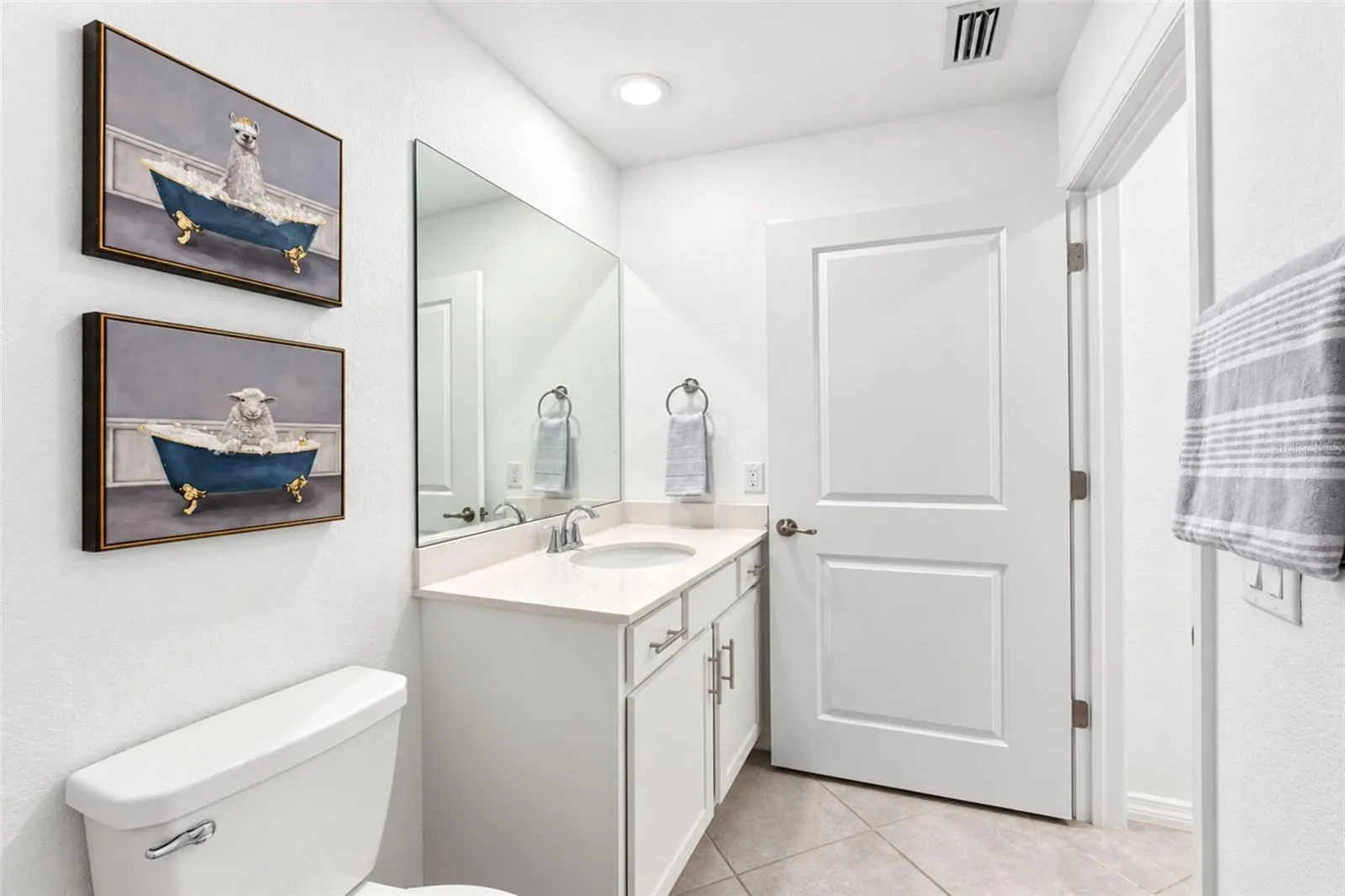 Guest Bathroom