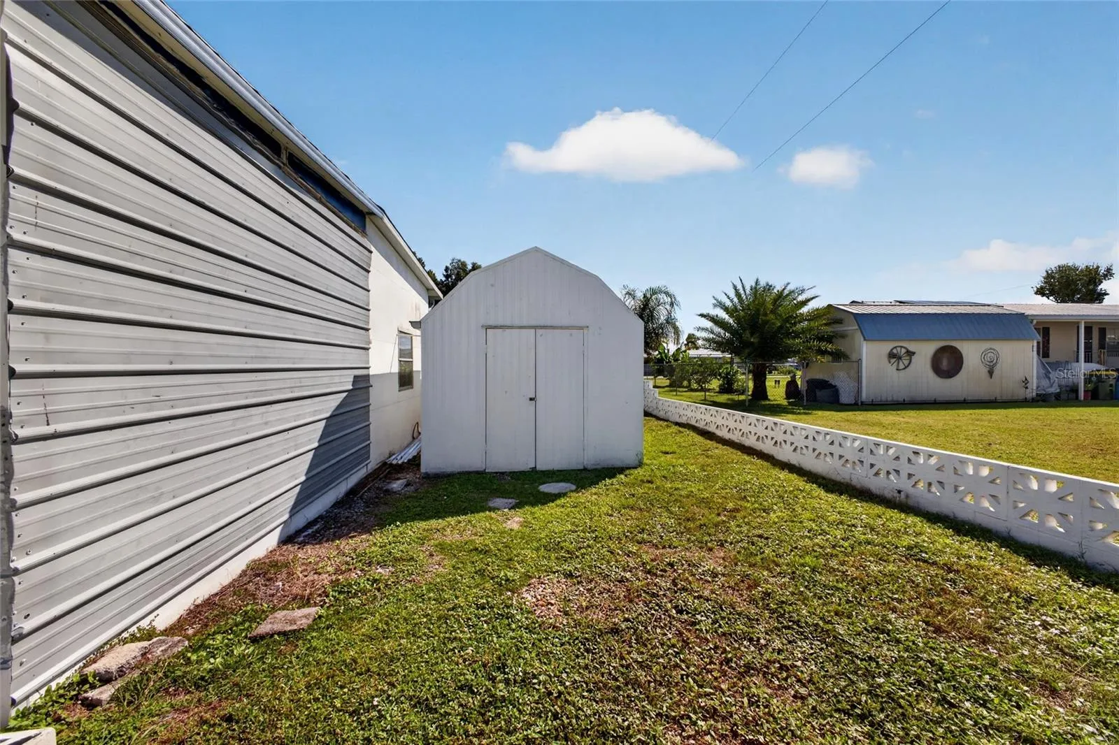 Exterior shed