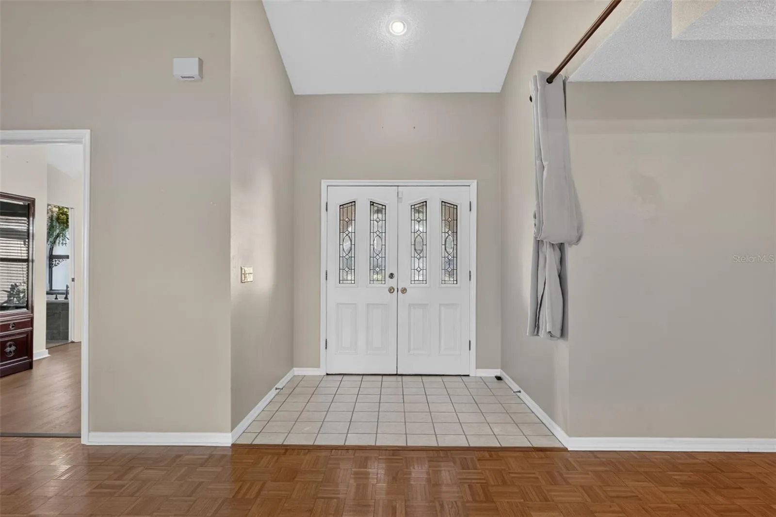 Foyer Entry