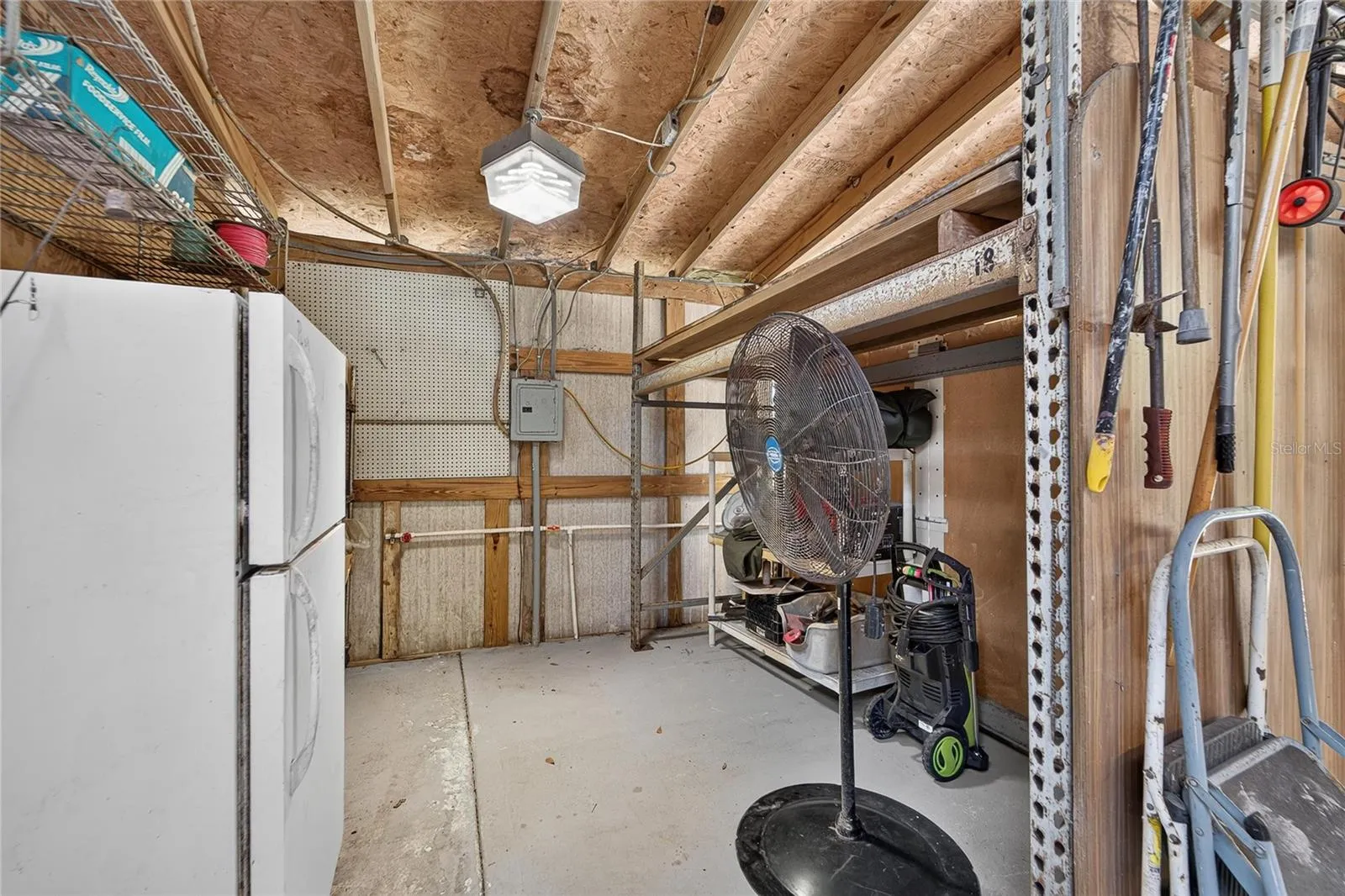Shop/Barn Refrigerator included