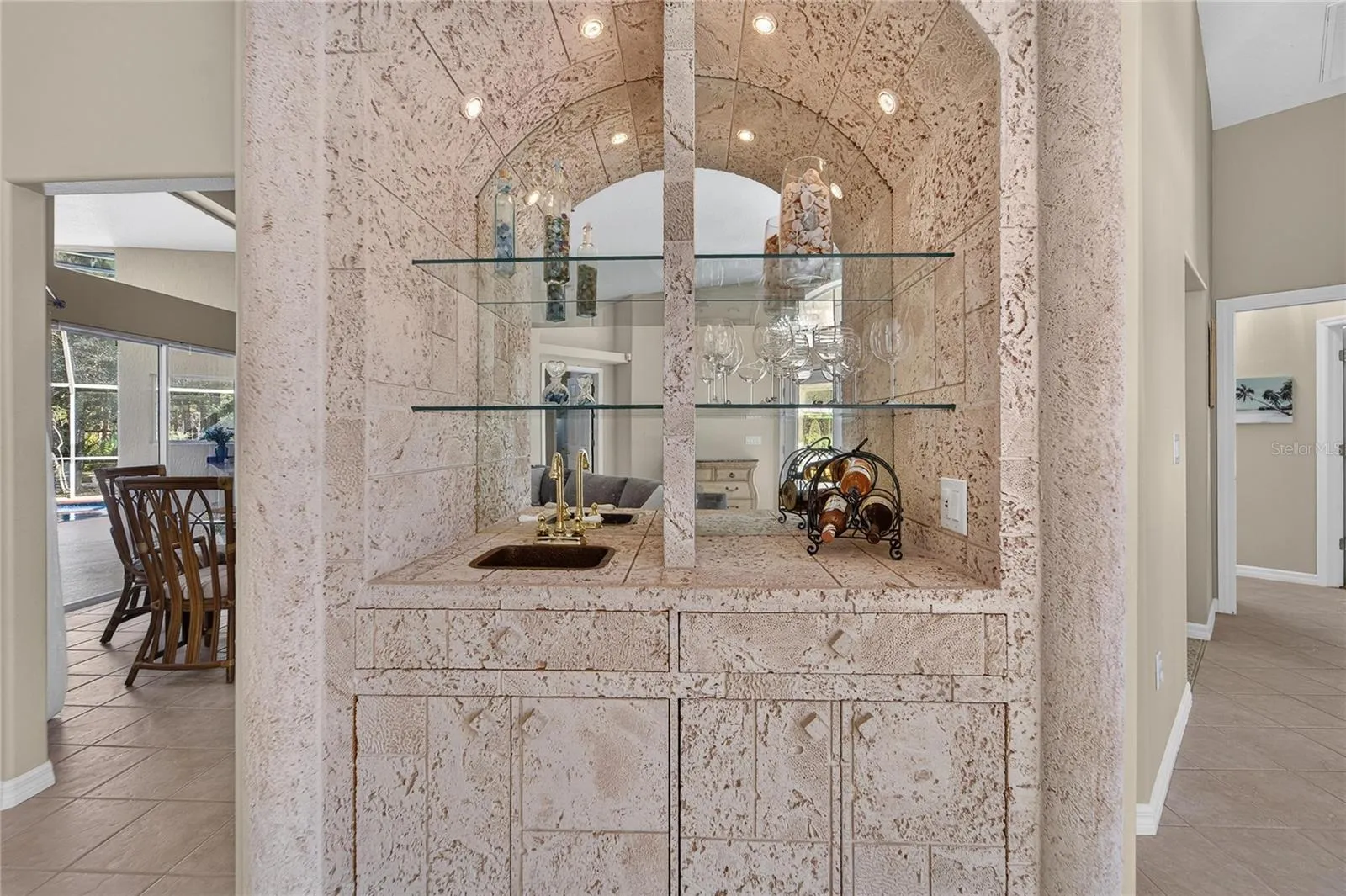 Wet bar