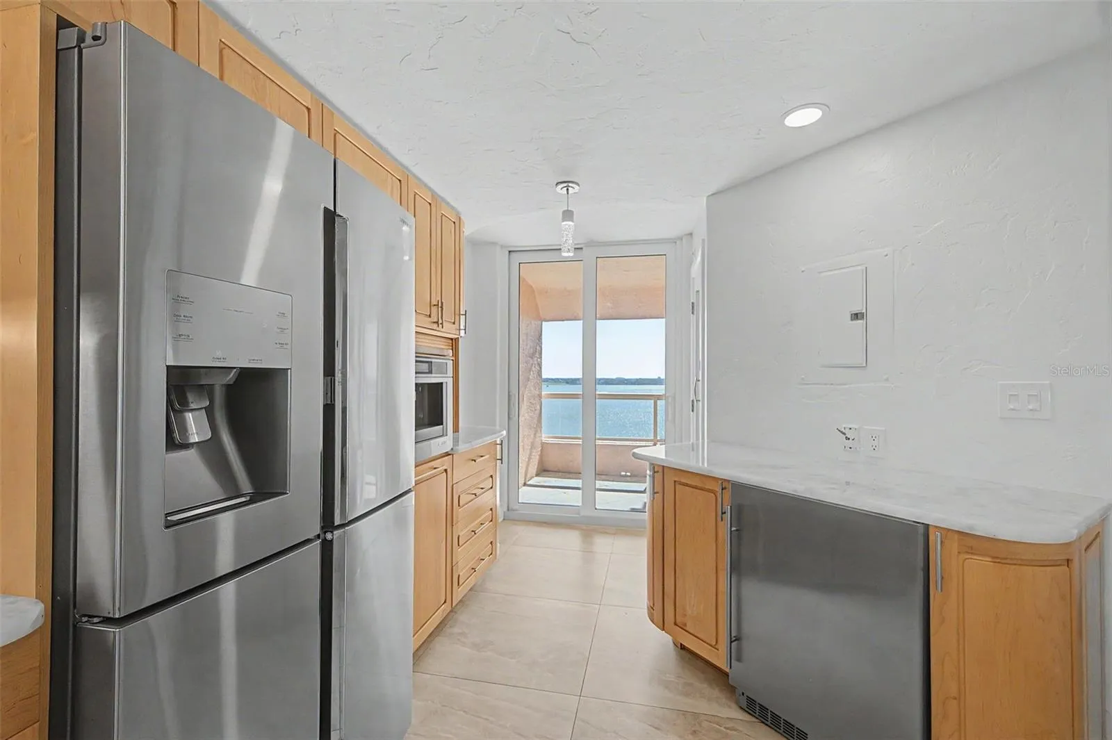 Looking into the eat-in Kitchen area