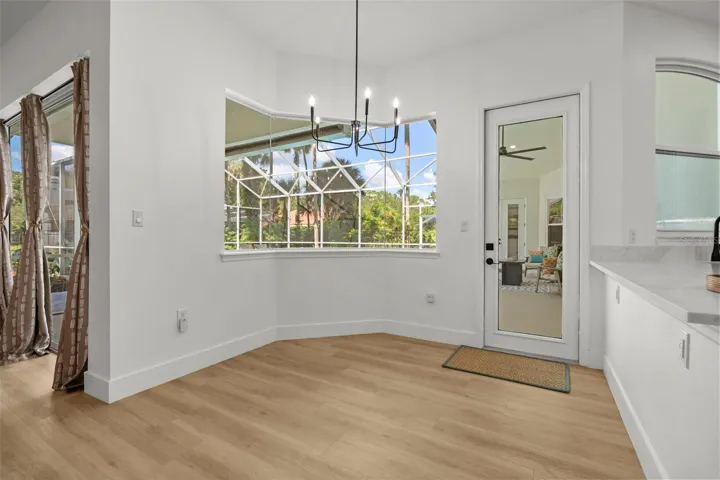 Eat-in area for kitchen overlooking pool