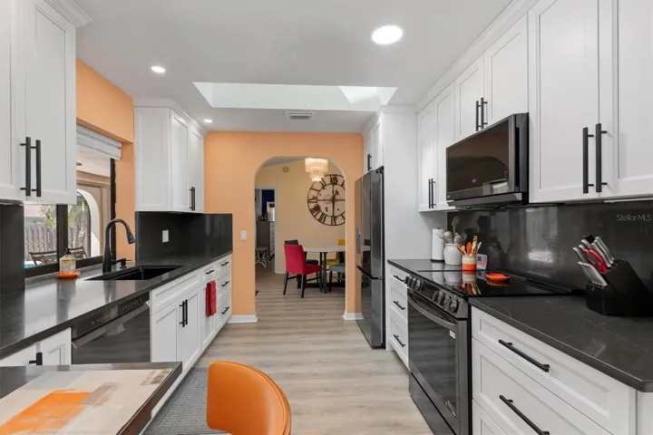 Ample cabinets
