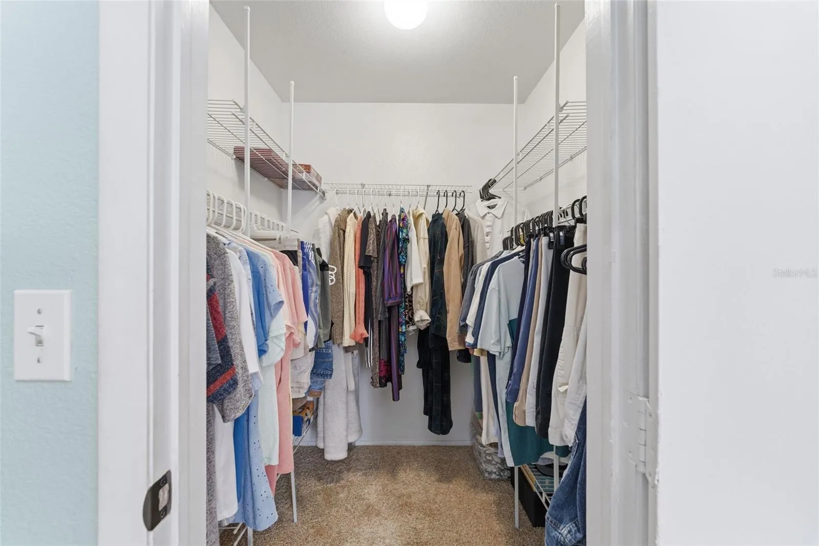 Primary walk-in-closet
