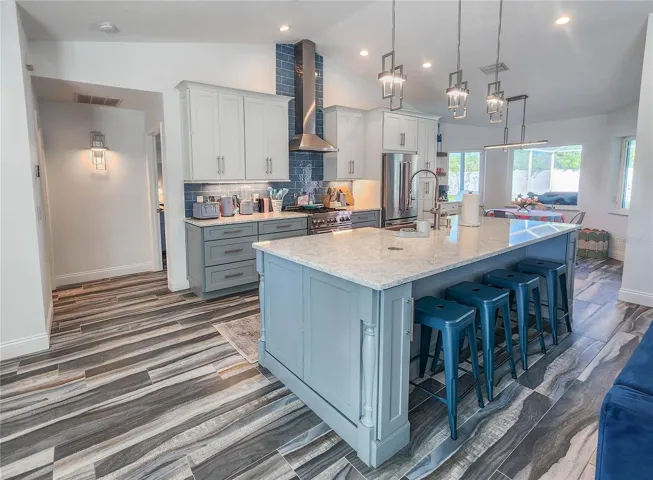 Kitchen built for chefs and entertaining