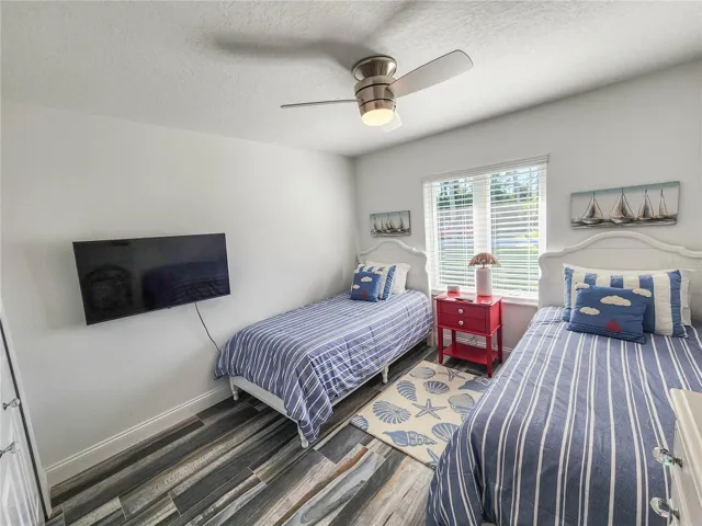 Front bedroom