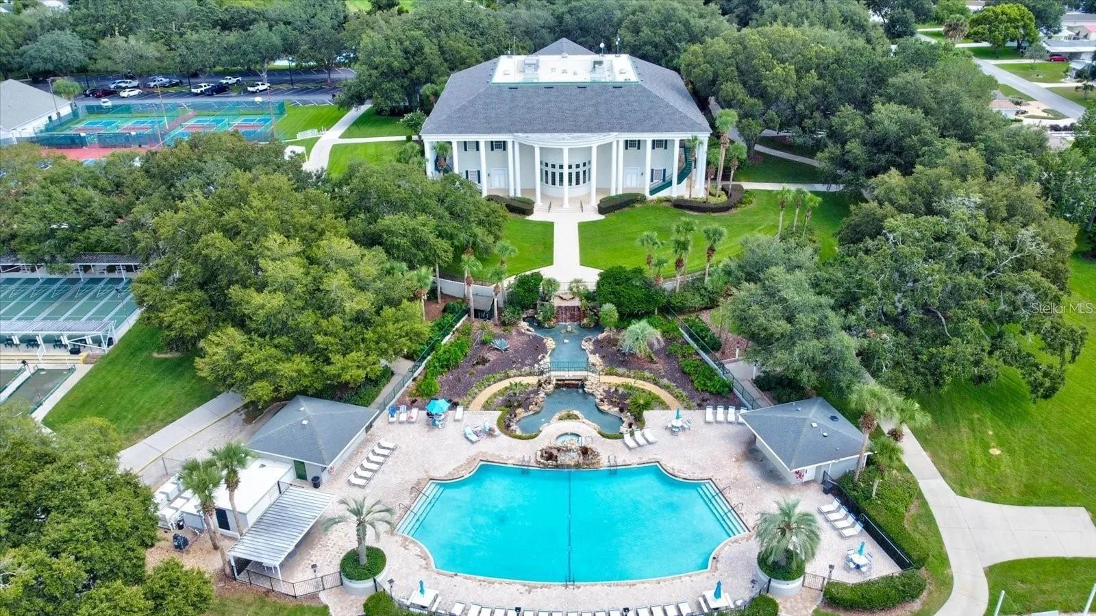 Manor Clubhouse Pool