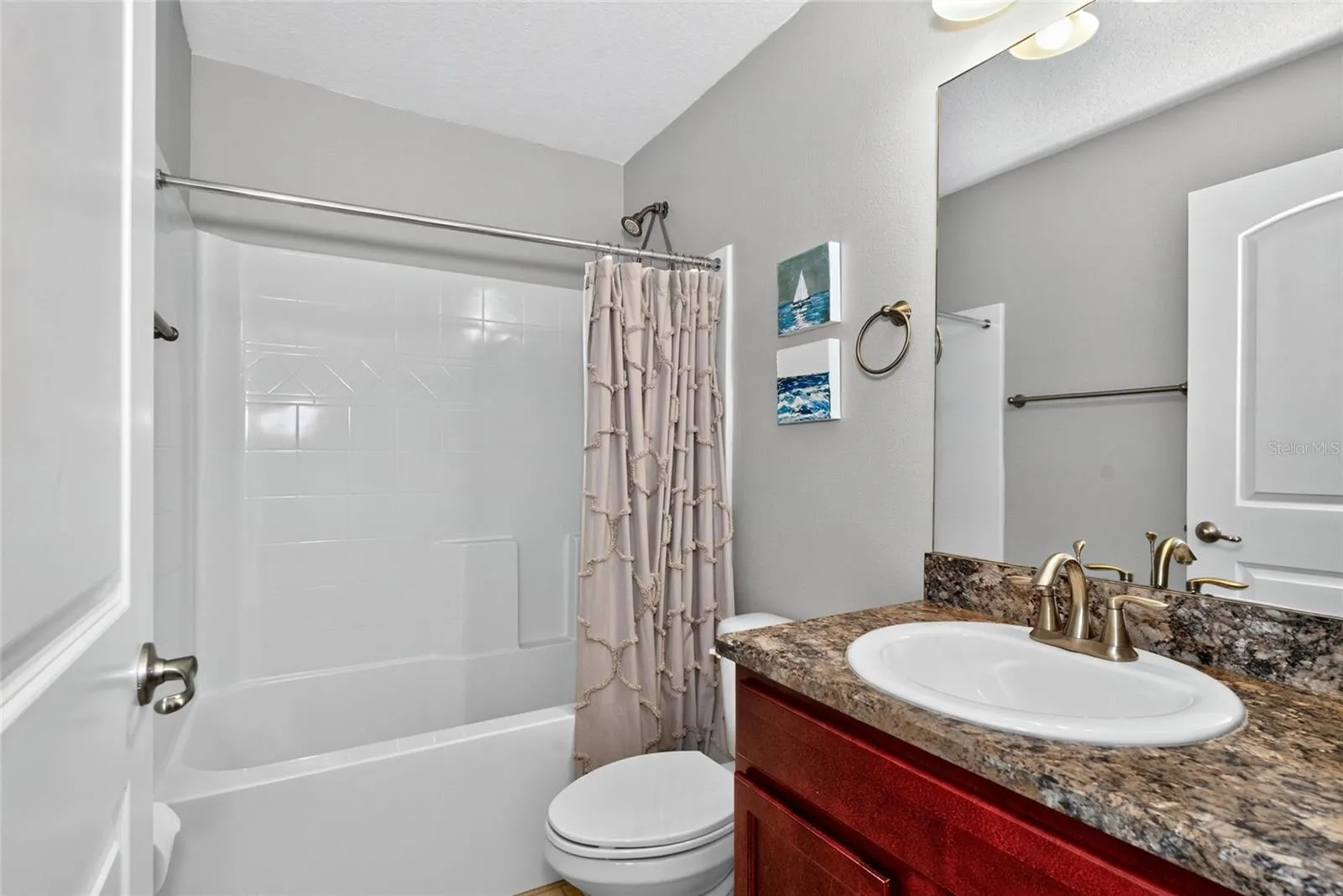 Bathroom 3 with tub and shower