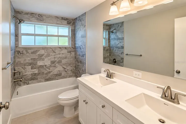 FULL BATH