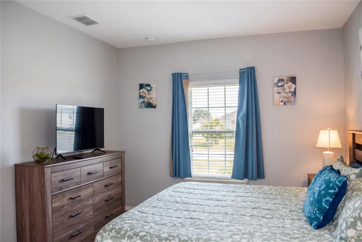Primary - Ensuite - Downstairs
