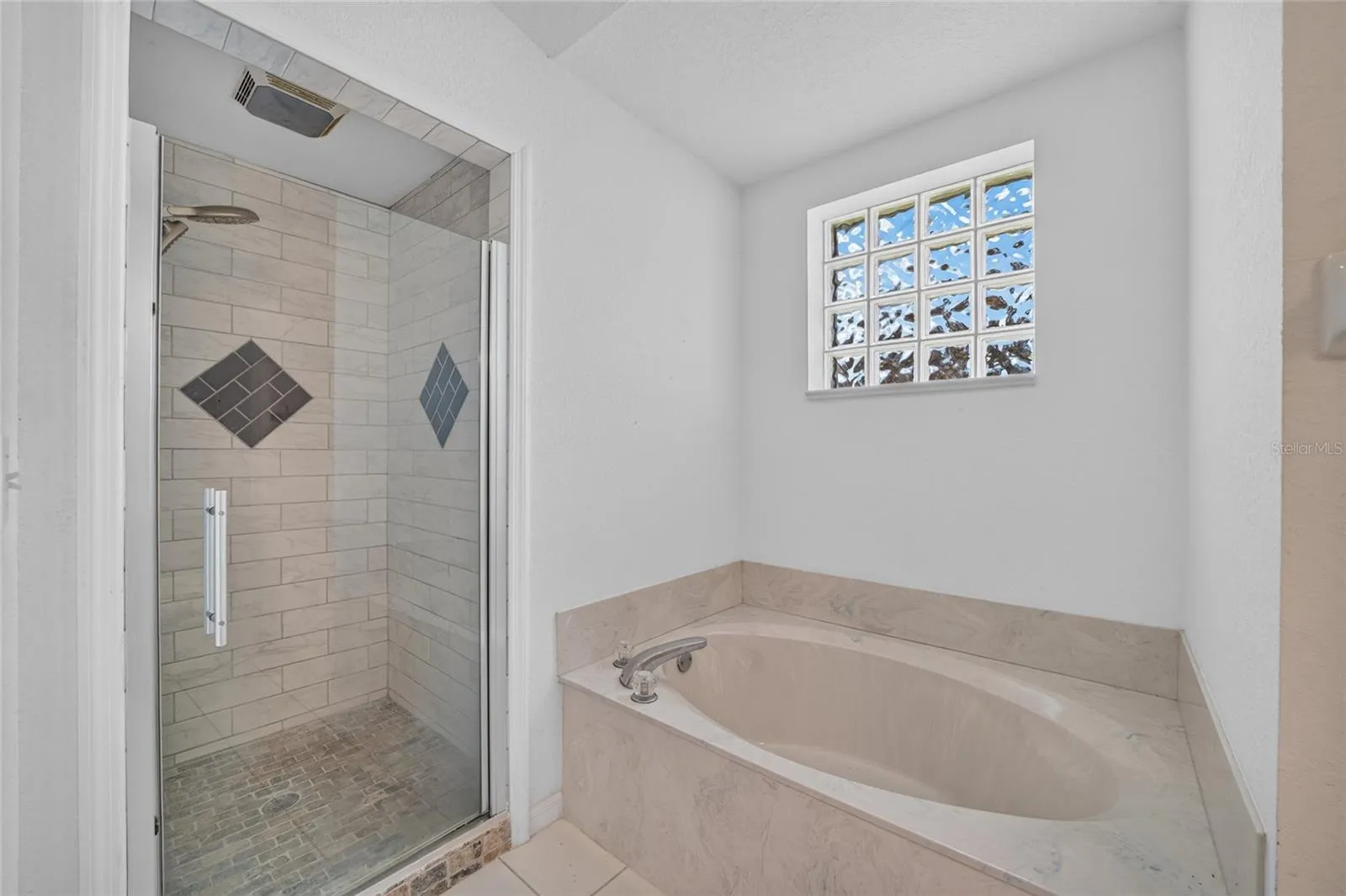 Soaking tub as well as walk in shower