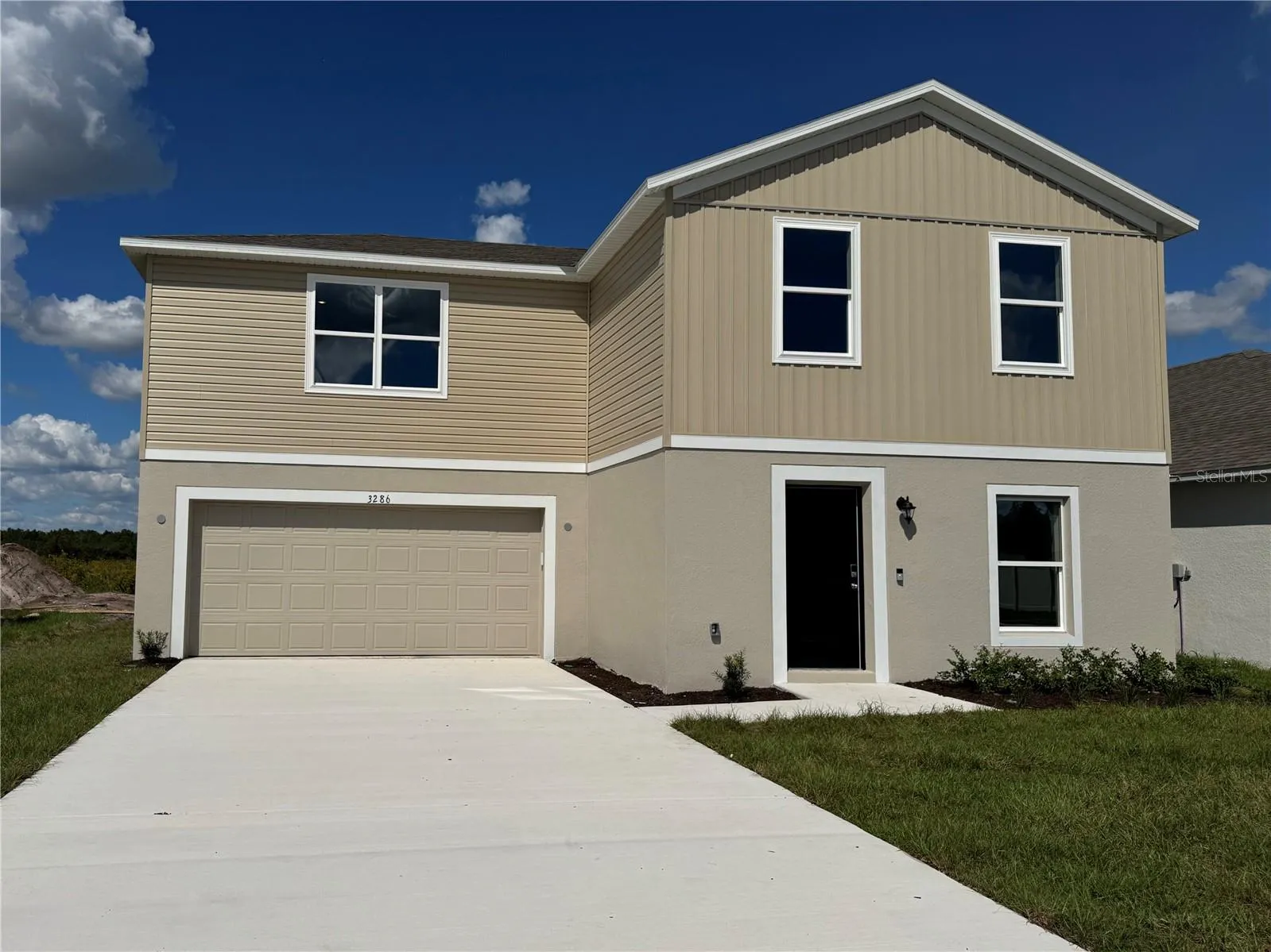 Welcome home to 3286 Viceroy Ct.