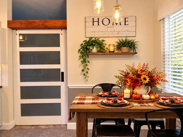 Kitchen dining space.
