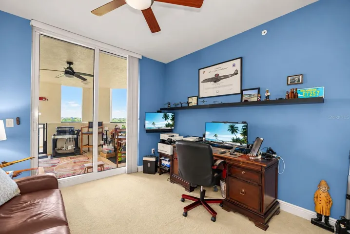 Bedroom 3/Office