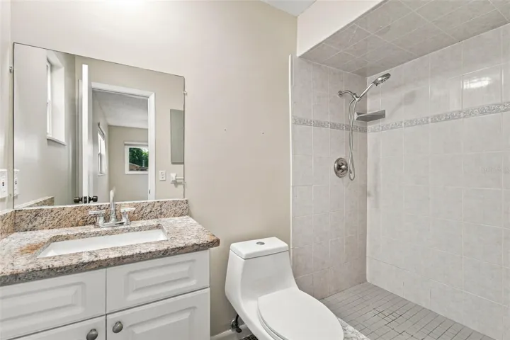 ensuite bath