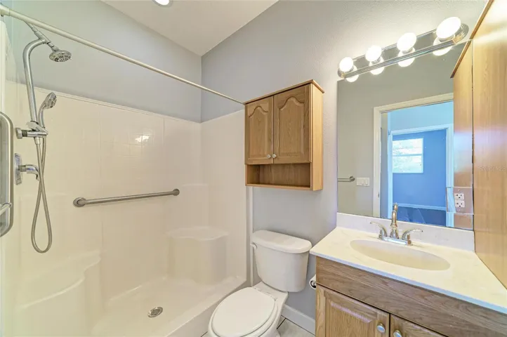 In Law Suite/Apartment Bathroom